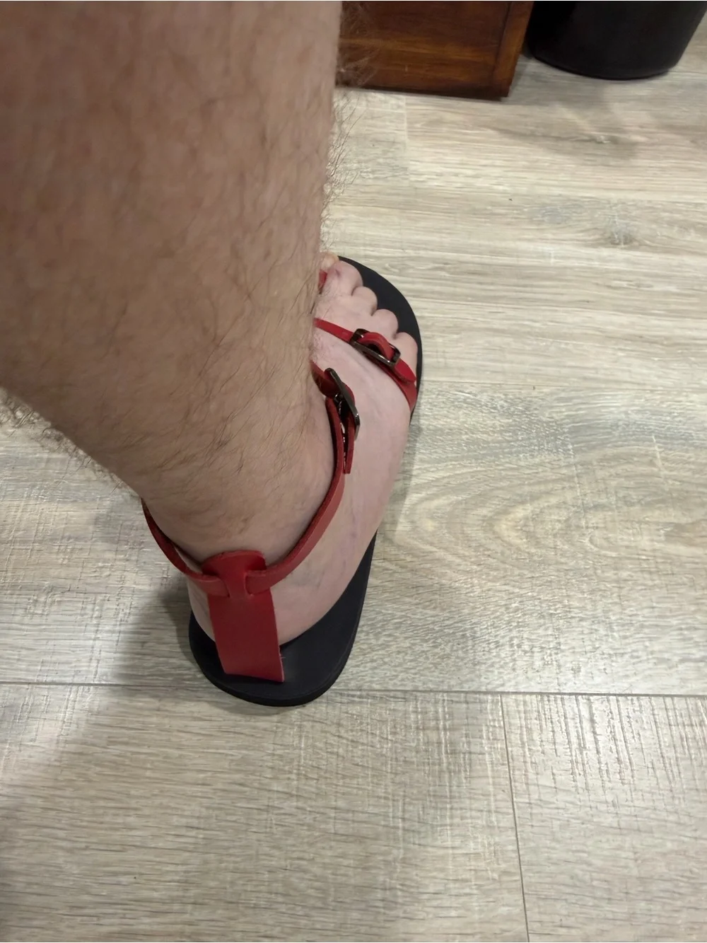 Minimalist Red & Black Leather Calpas Handmade Toe-Loop Sandals US Mens 11
